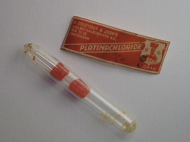Representative photograph of Chloroplatinic acid sample (CAS 16941-12-1)