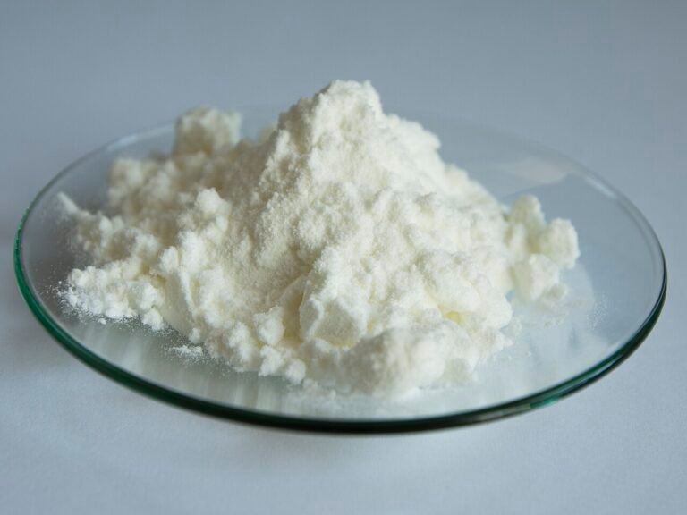 Representative photograph of Cinnamic acid sample (CAS 140-10-3)