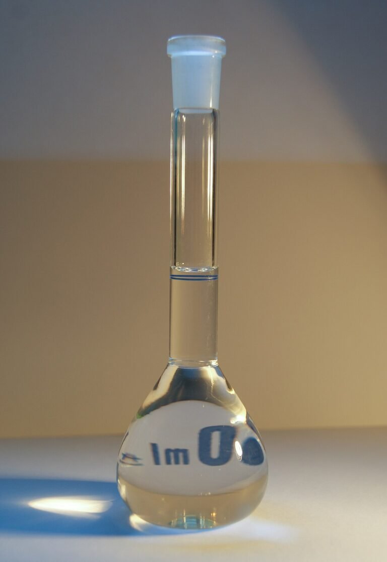 Representative photograph of Isopropyl alcohol sample (CAS 67-63-0)