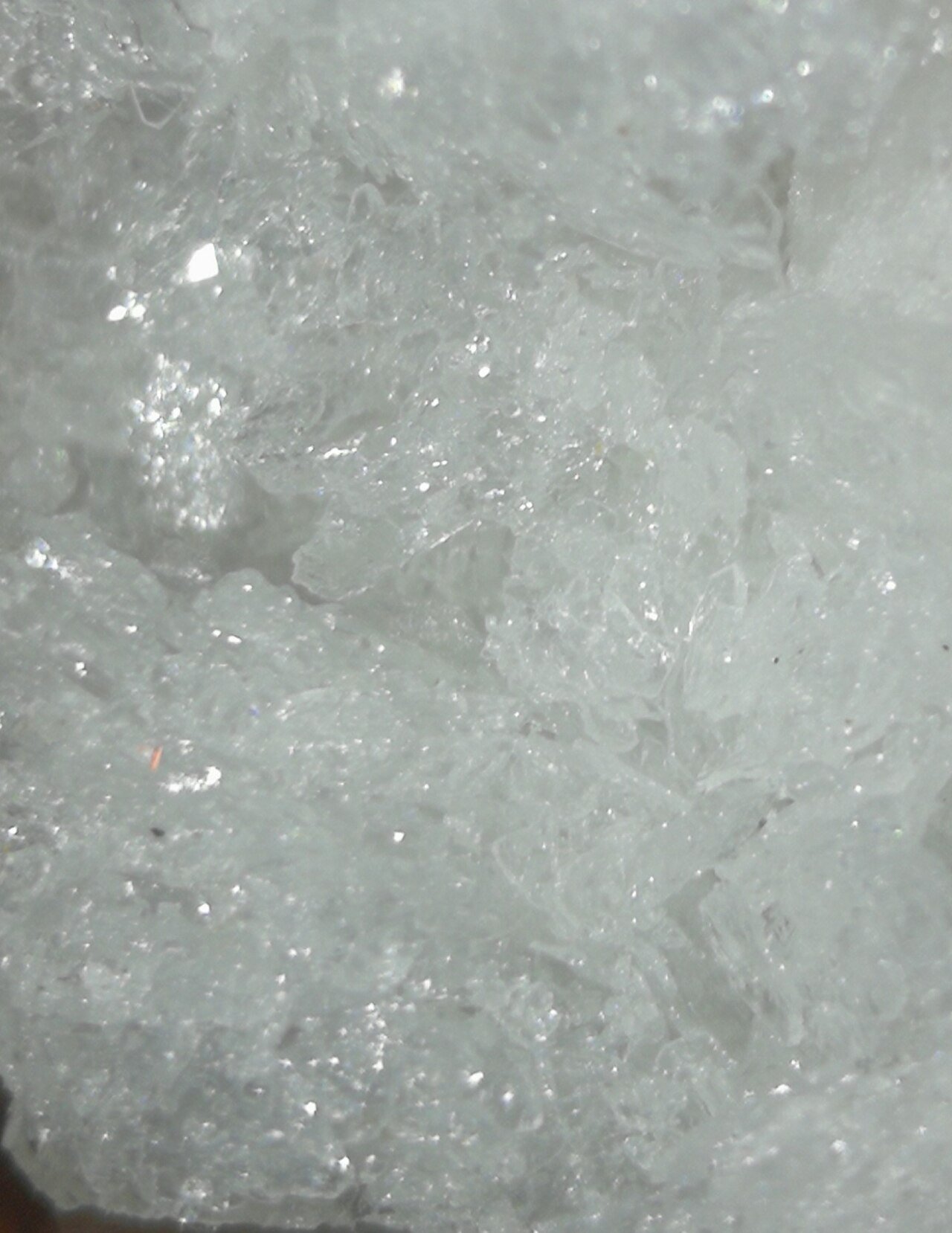 Representative photograph of Naphthalene sample (CAS 91-20-3)