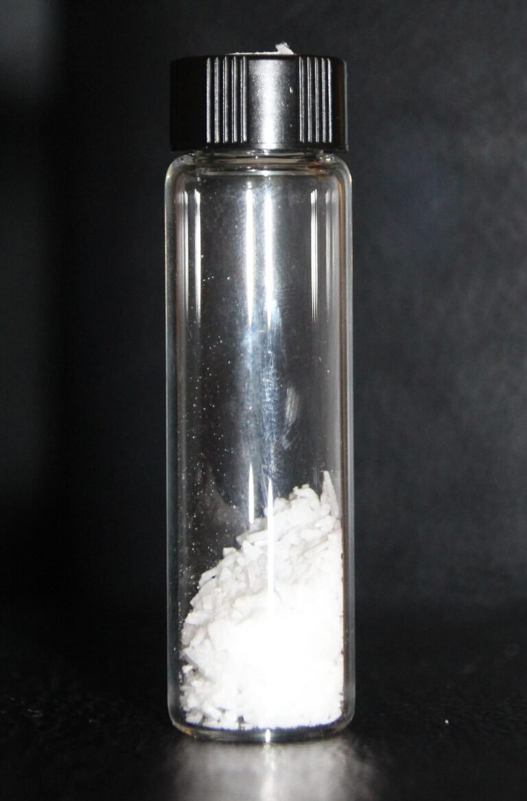 Representative photograph of Maleic anhydride sample (CAS 108-31-6)